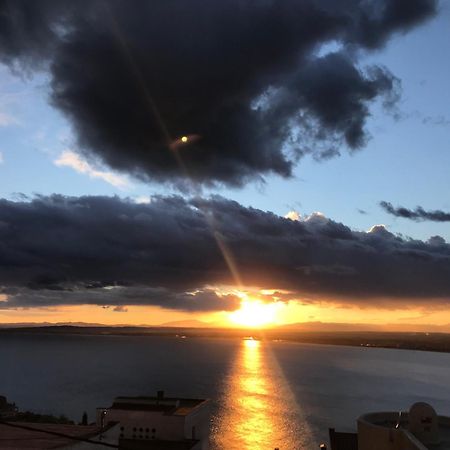 Las Mejores Puestas De Sol Roses Eksteriør bilde